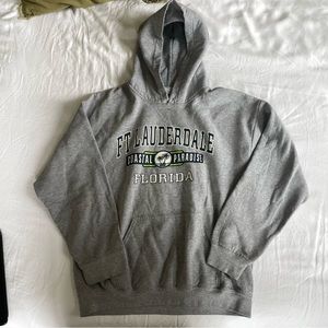 Large Grey Ft. Lauderdale Gildan Brand Sweatshirt